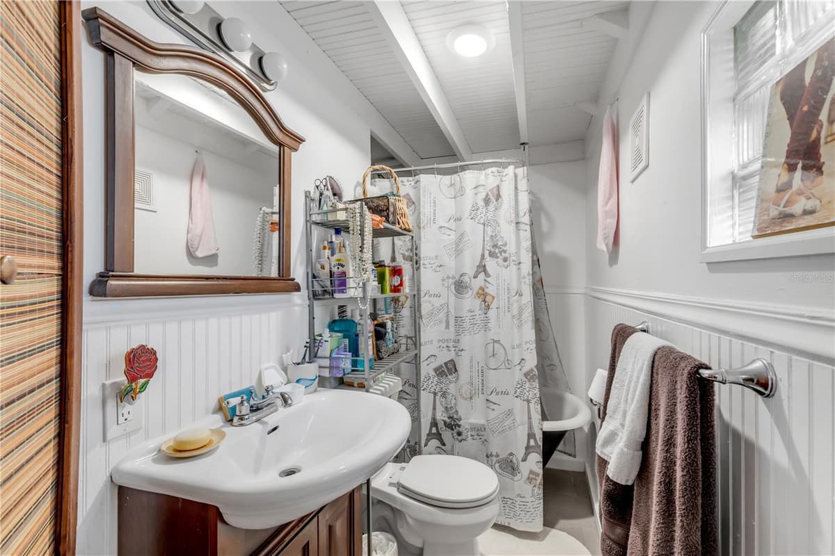 407 MAGNOLIA STREET — photo 40 of 63