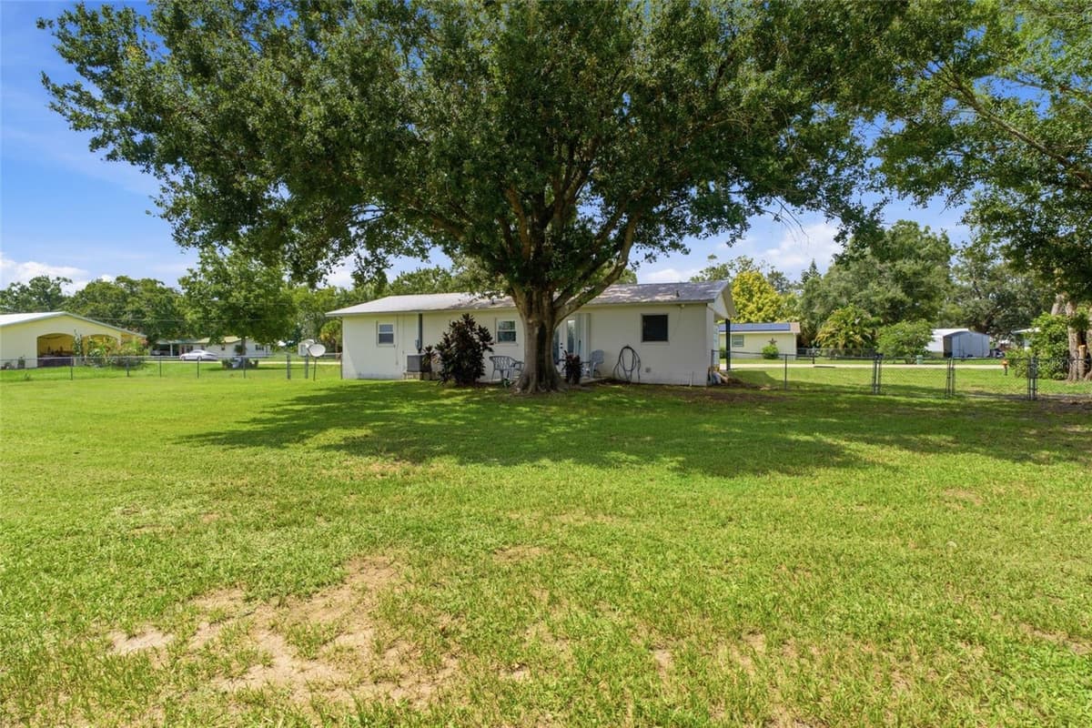 1597 TANGELO DRIVE — photo 31 of 35