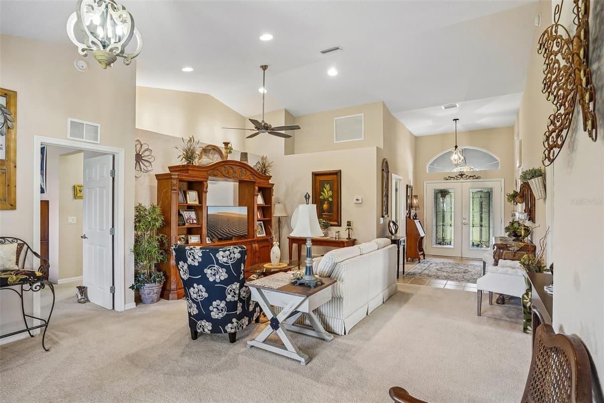 10172 MAINSAIL DRIVE — photo 15 of 58
