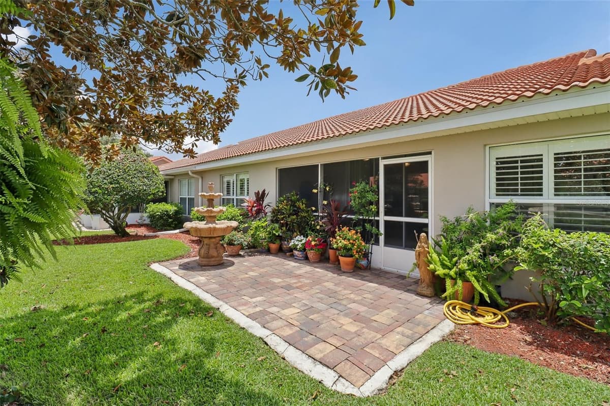 10172 MAINSAIL DRIVE — photo 9 of 58