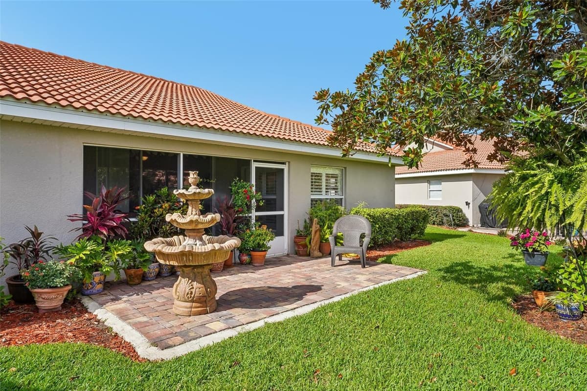 10172 MAINSAIL DRIVE — photo 8 of 58