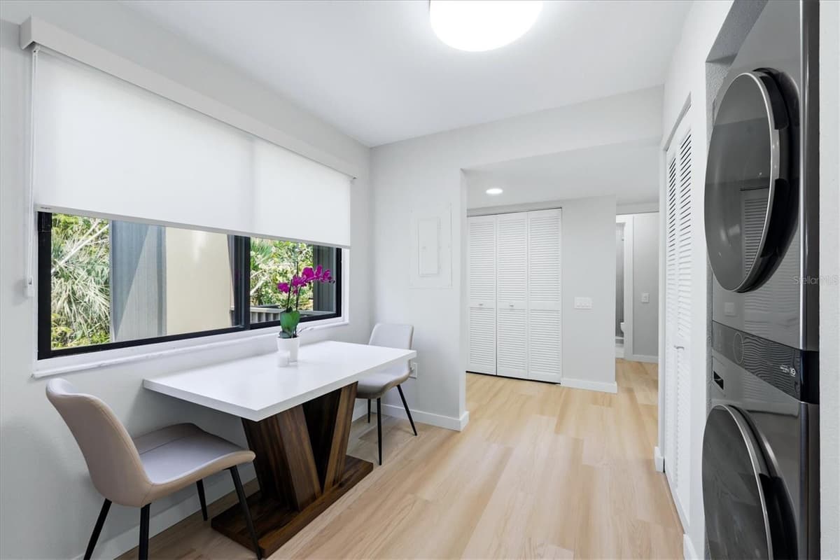 120 WOODLAND PLACE — photo 12 of 65
