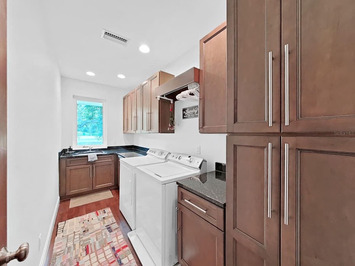 1729 FATS LANE — photo 35 of 53