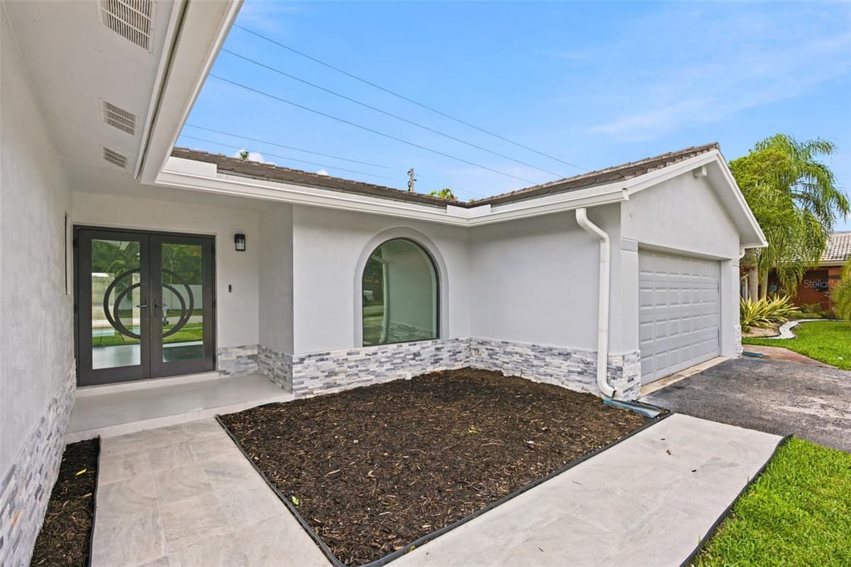 14460 151 TERRACE — photo 7 of 84