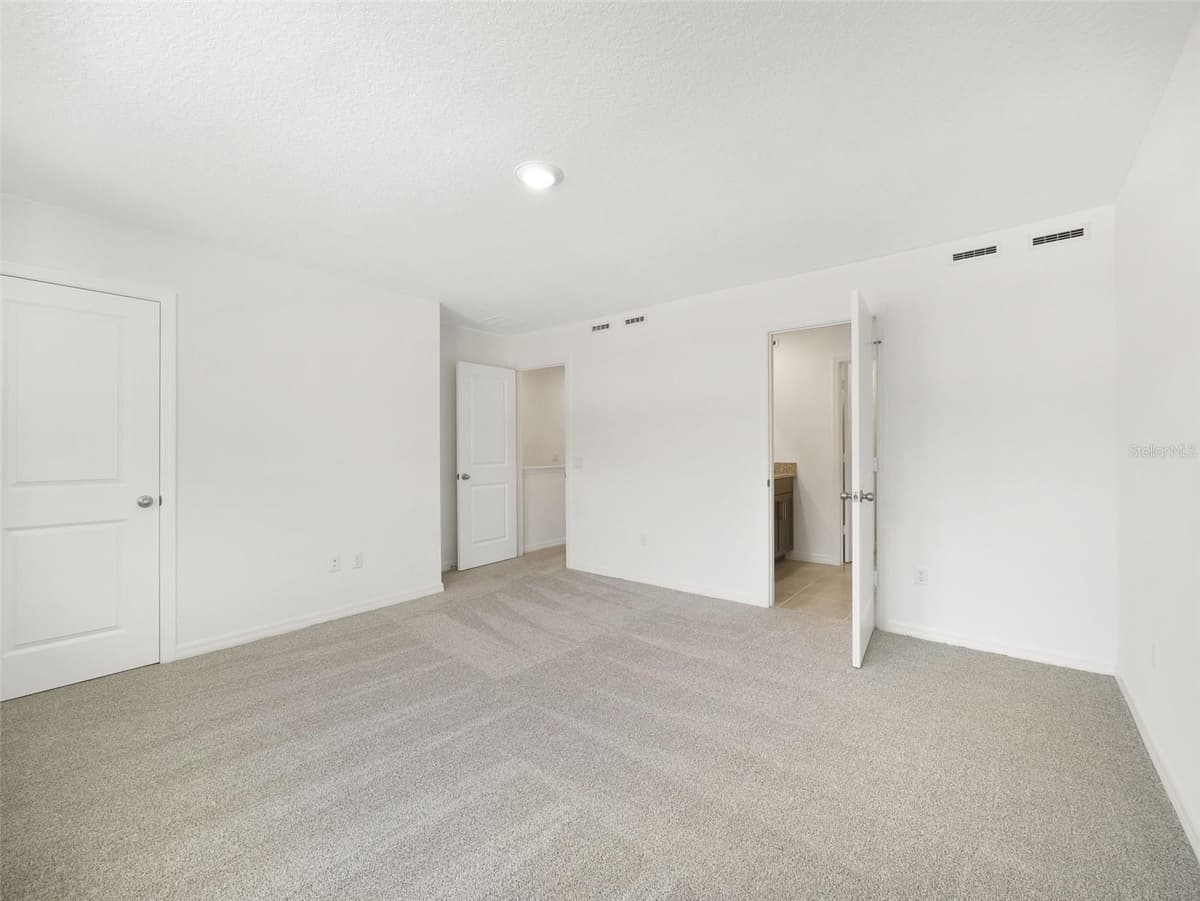 1649 GREENLEAF WOOD COVE — photo 7 of 23