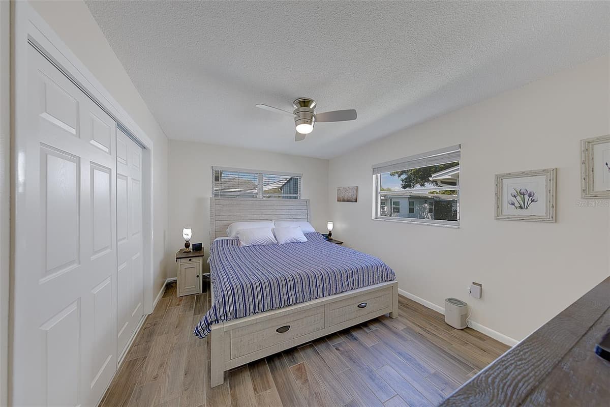 9906 LILY STREET — photo 18 of 48