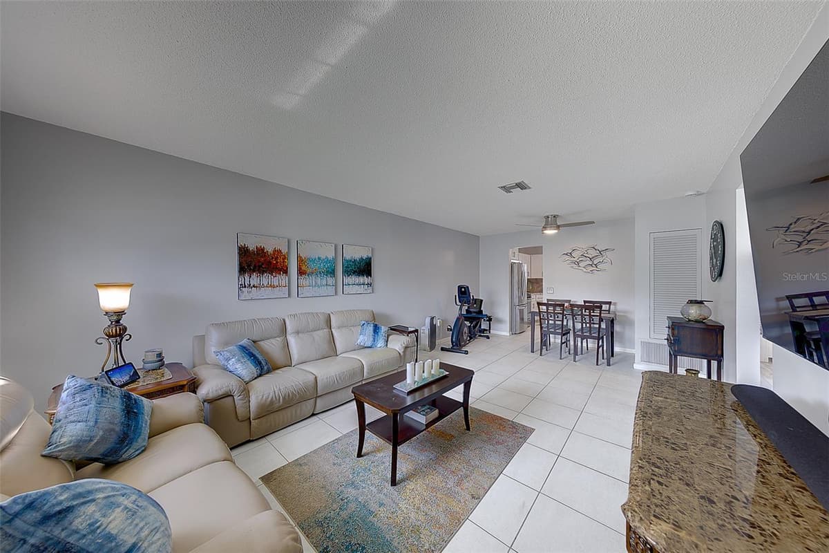 9906 LILY STREET — photo 3 of 48
