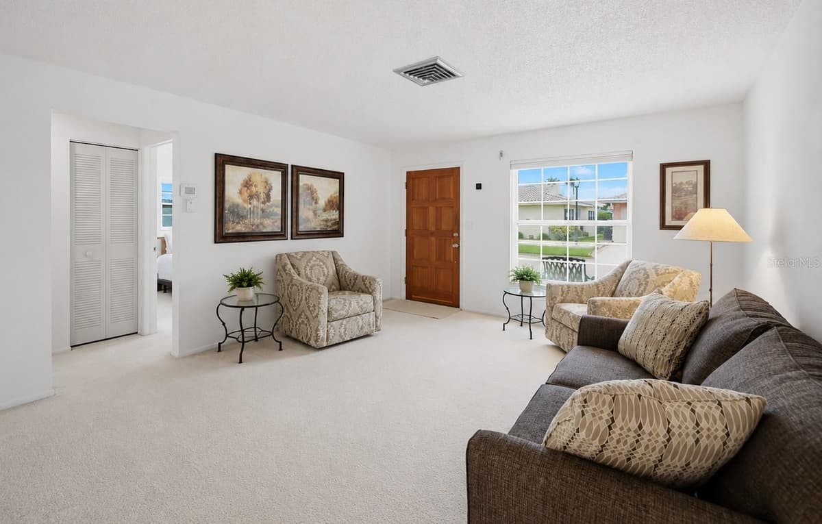 5420 MAGNOLIA TRAIL — photo 3 of 59