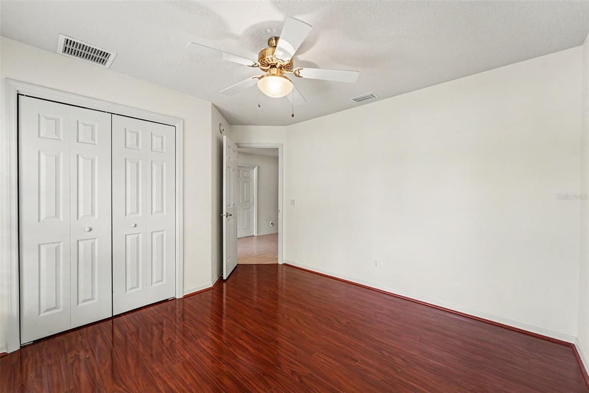 3805 E KIWI COVE CT — photo 13 of 27