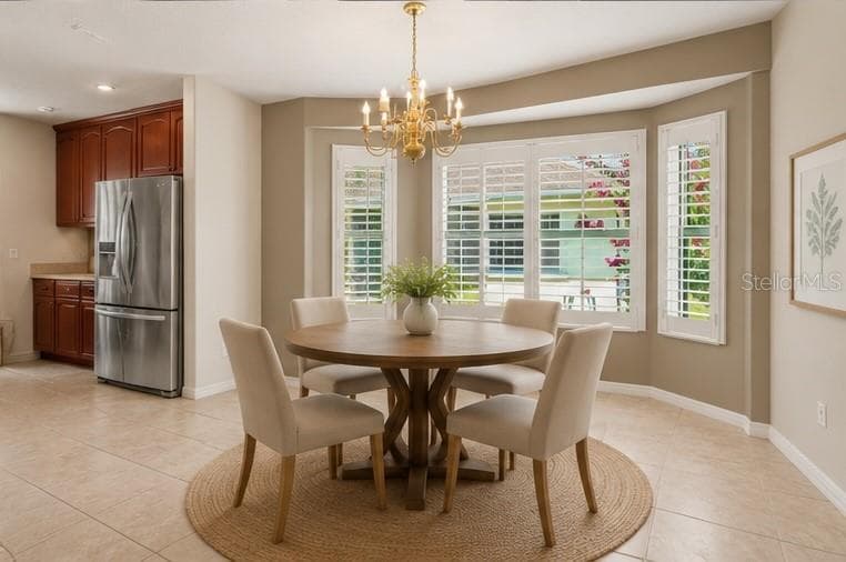 3805 E KIWI COVE CT — photo 10 of 27