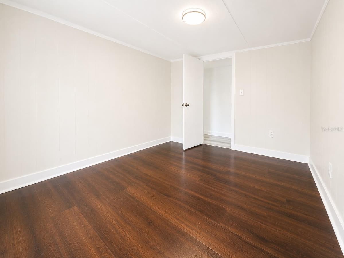 8010 MORROW COURT — photo 14 of 20