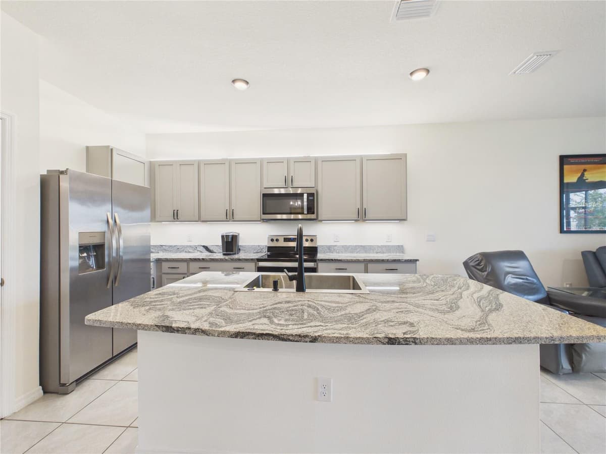5262 DRAGONFLY DRIVE — photo 10 of 25