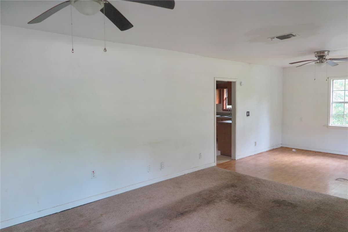 11519 225TH DRIVE — photo 10 of 29