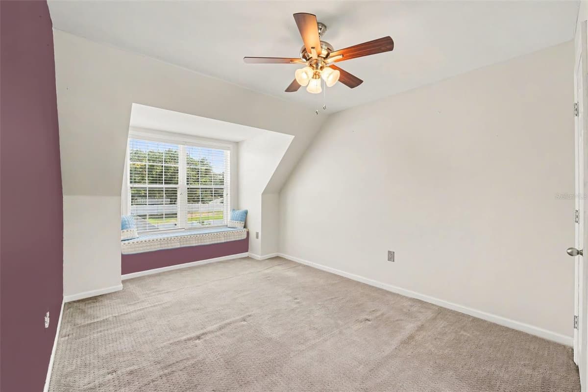 100 SYLVANA COURT — photo 17 of 29