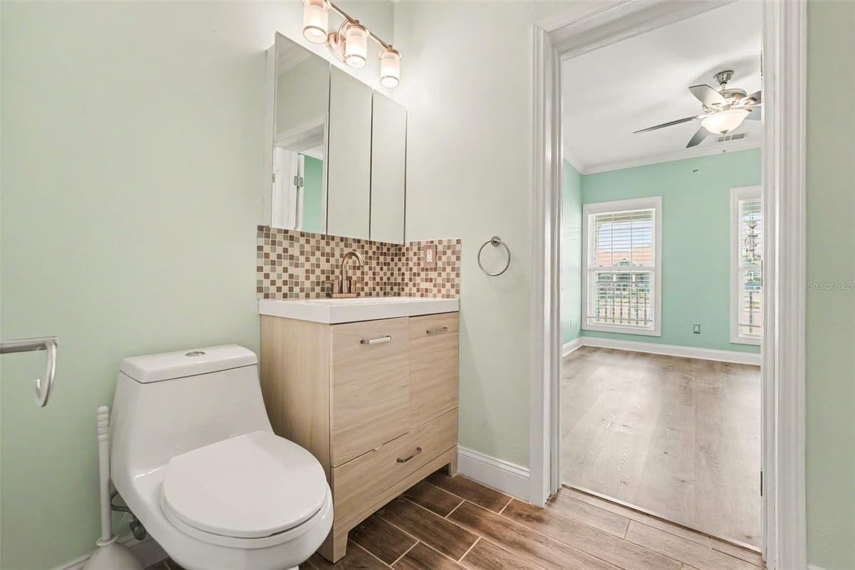 100 SYLVANA COURT — photo 14 of 29