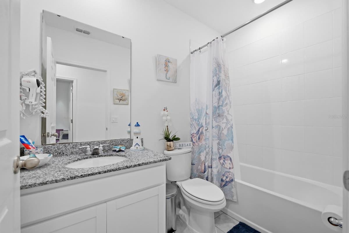 1036 KOBUK STREET — photo 17 of 41