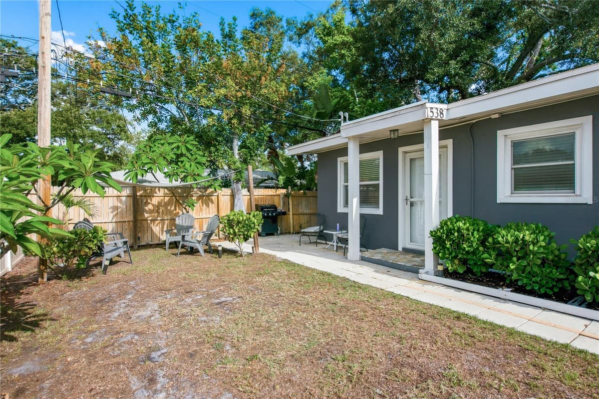 536 PATRICIA AVENUE — photo 5 of 50