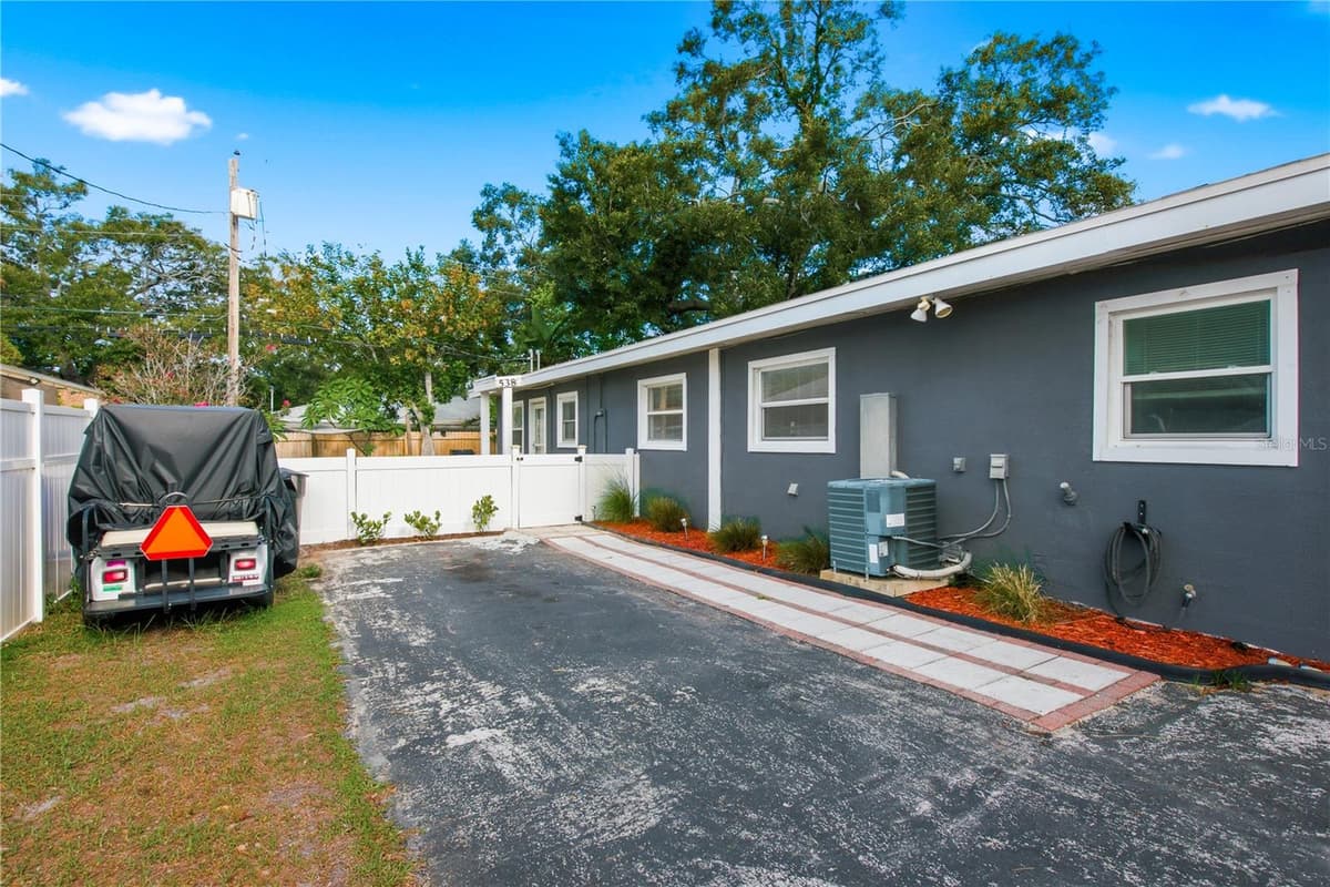 536 PATRICIA AVENUE — photo 4 of 50