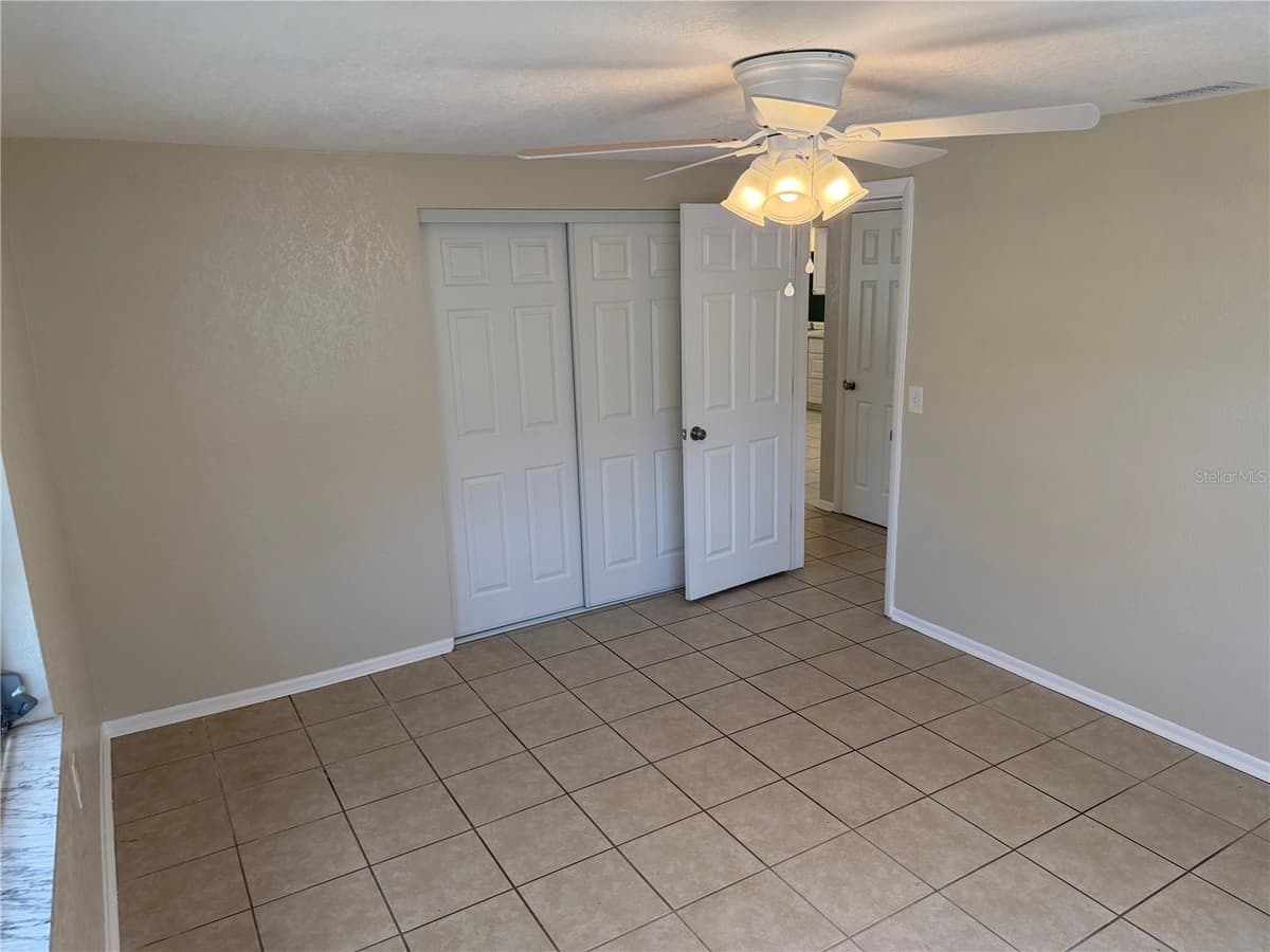 4606 EASTWOOD LANE — photo 15 of 40