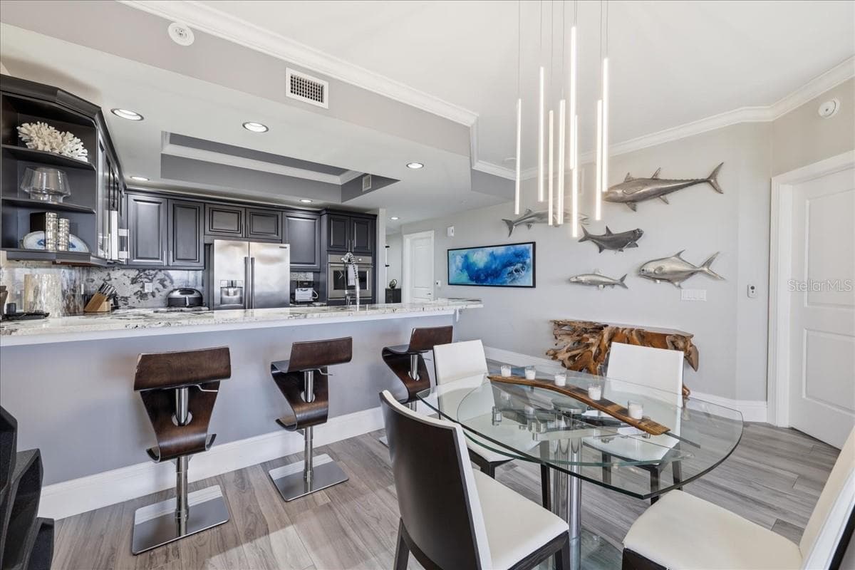 14300 RIVA DEL LAGO DRIVE — photo 7 of 49