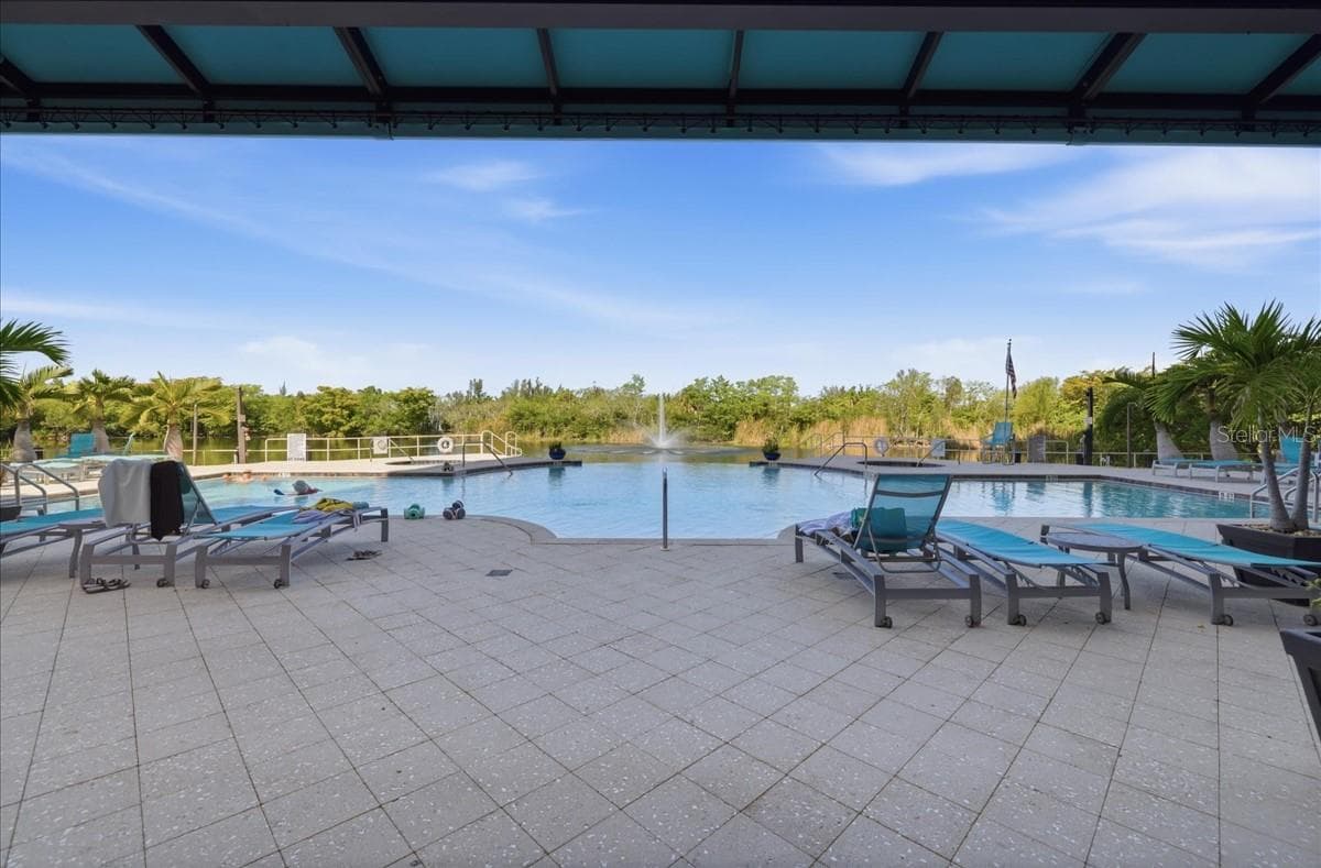 14300 RIVA DEL LAGO DRIVE — photo 44 of 49