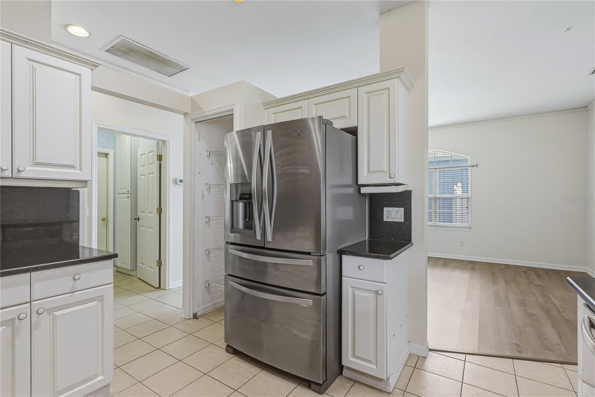 6305 ROCK CREEK CIRCLE — photo 15 of 43