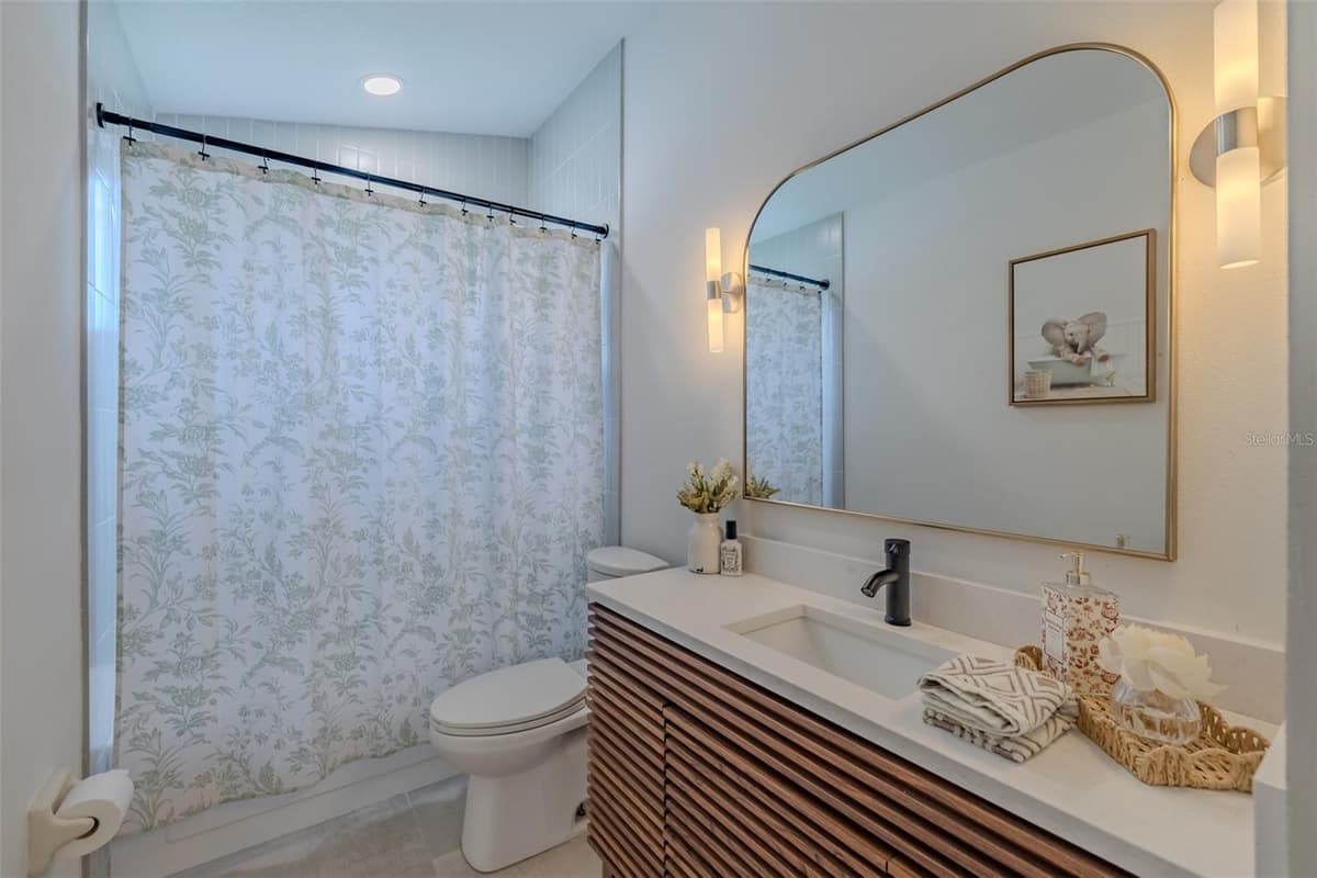 304 SCARLET OAK COURT — photo 32 of 42