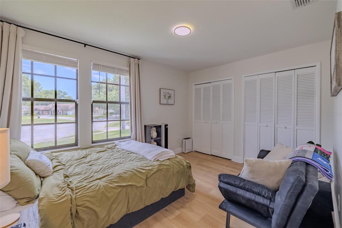 304 SCARLET OAK COURT — photo 30 of 42