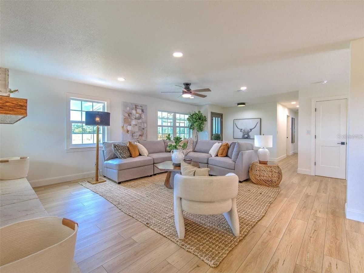 4608 HOLBROOK ROAD — photo 3 of 35