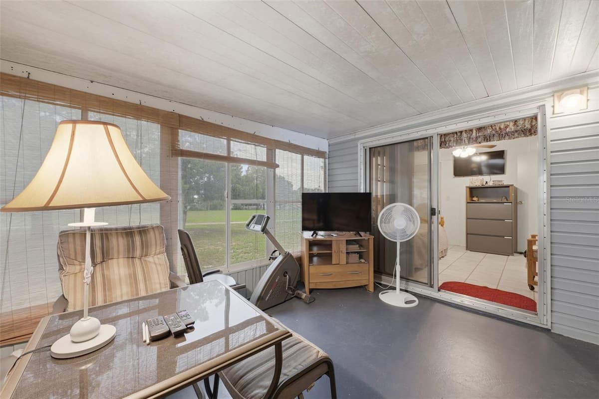 530 TIVOLI PARK DRIVE — photo 14 of 32