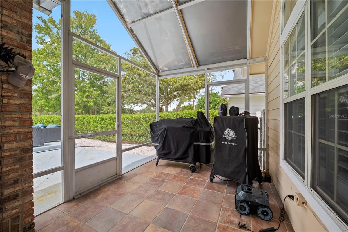 3729 CONSTANCIA DRIVE — photo 42 of 77