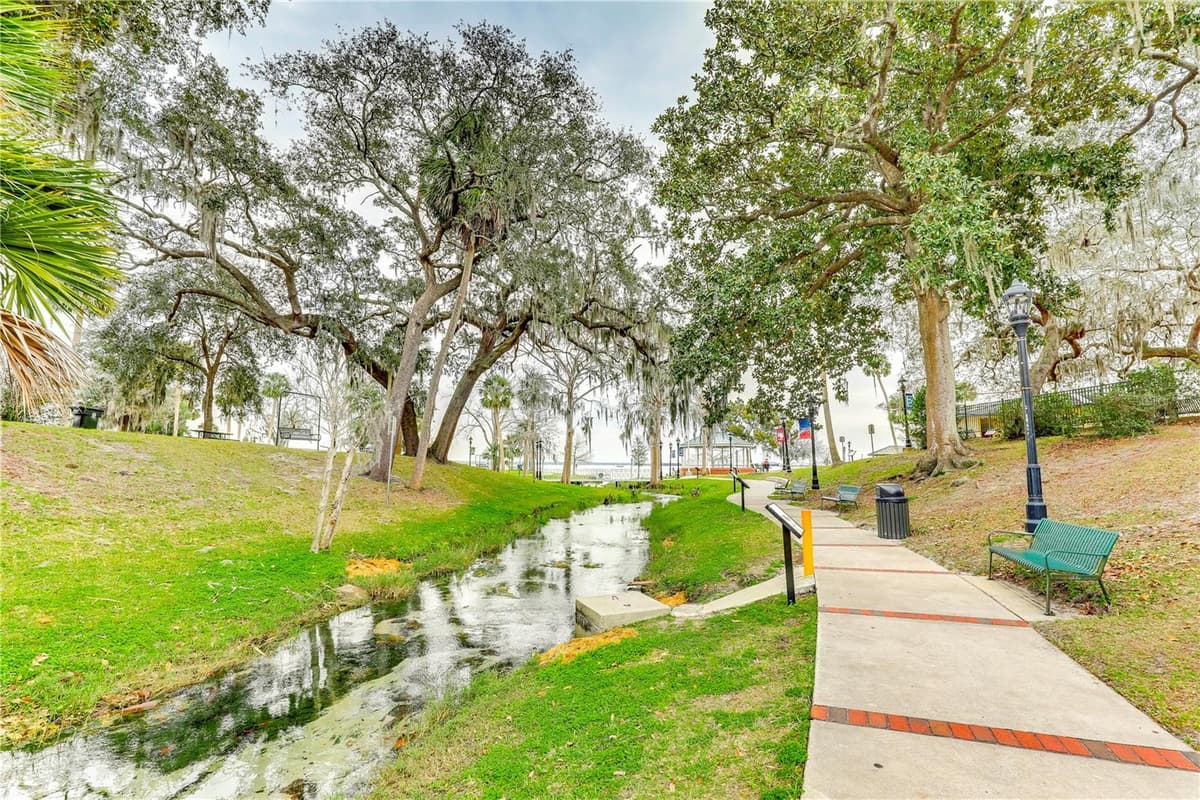 3729 CONSTANCIA DRIVE — photo 70 of 77
