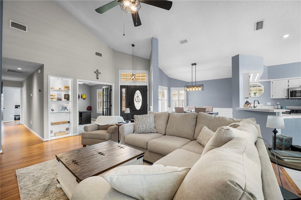 3729 CONSTANCIA DRIVE — photo 21 of 77