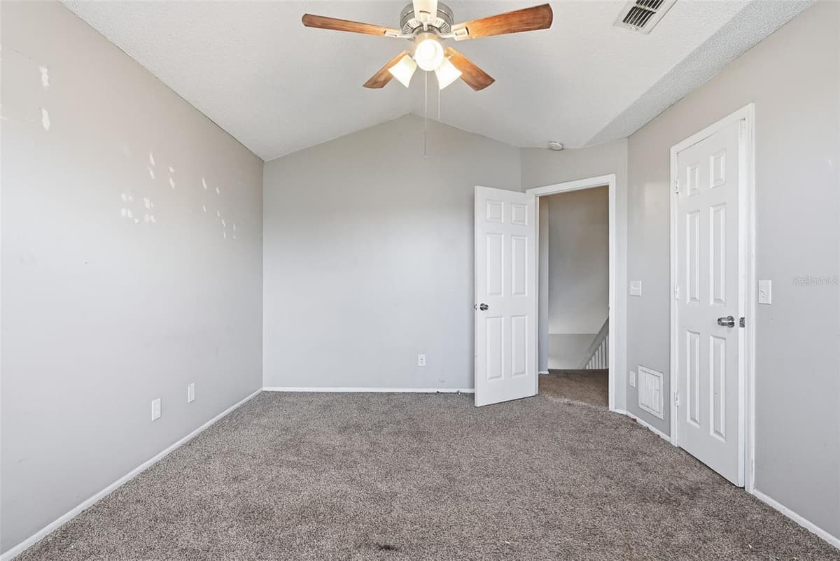 5734 GRAND CANYON DRIVE — photo 25 of 38
