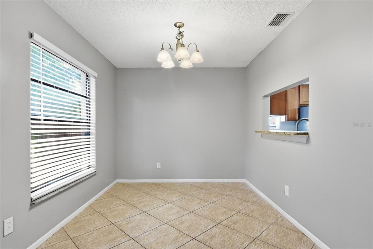 5734 GRAND CANYON DRIVE — photo 15 of 38
