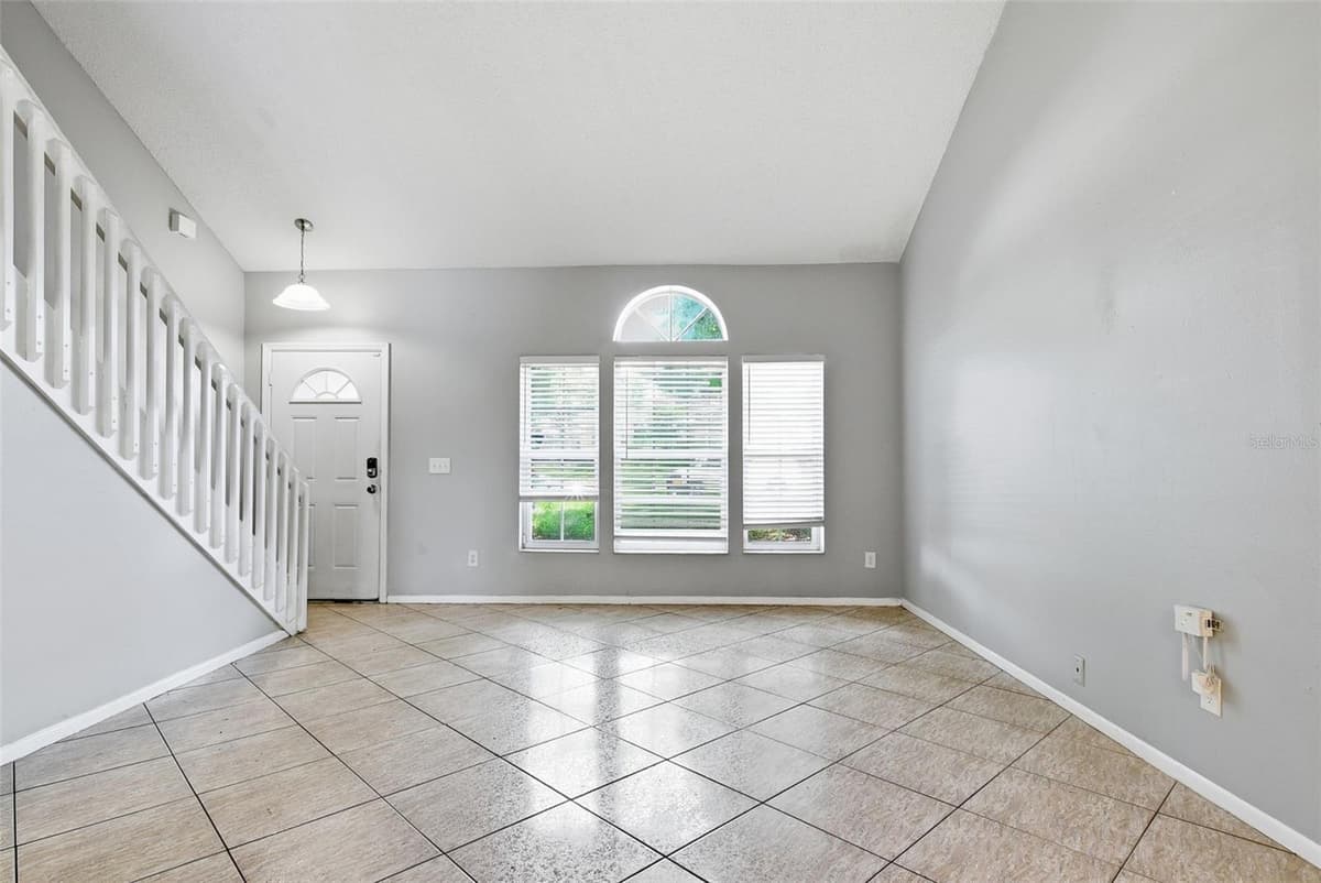 5734 GRAND CANYON DRIVE — photo 8 of 38