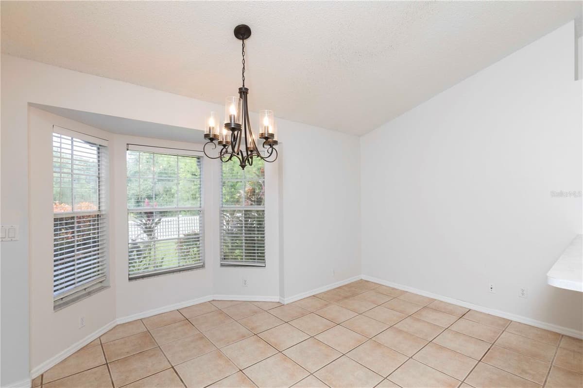 7201 FORESTEDGE COURT — photo 9 of 39