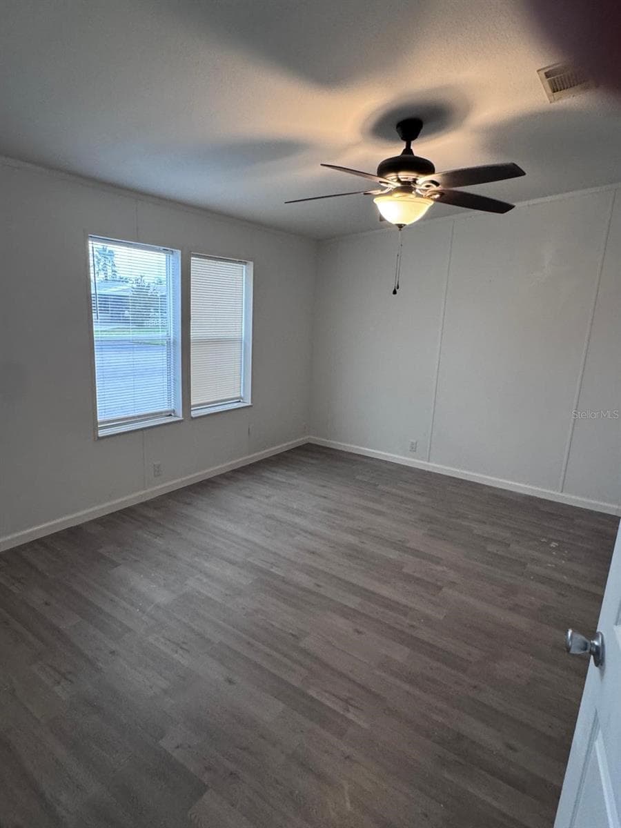 406 WINDMILL BLVD — photo 14 of 18