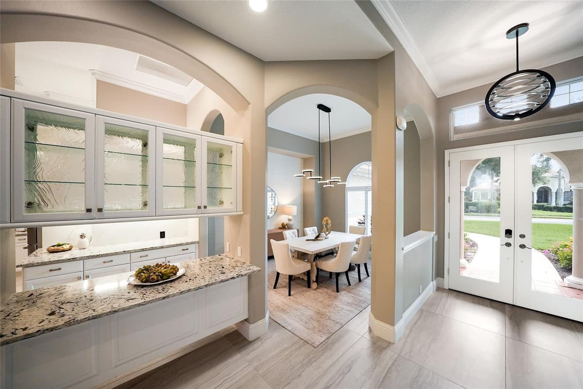 8122 LONE TREE GLEN — photo 6 of 53