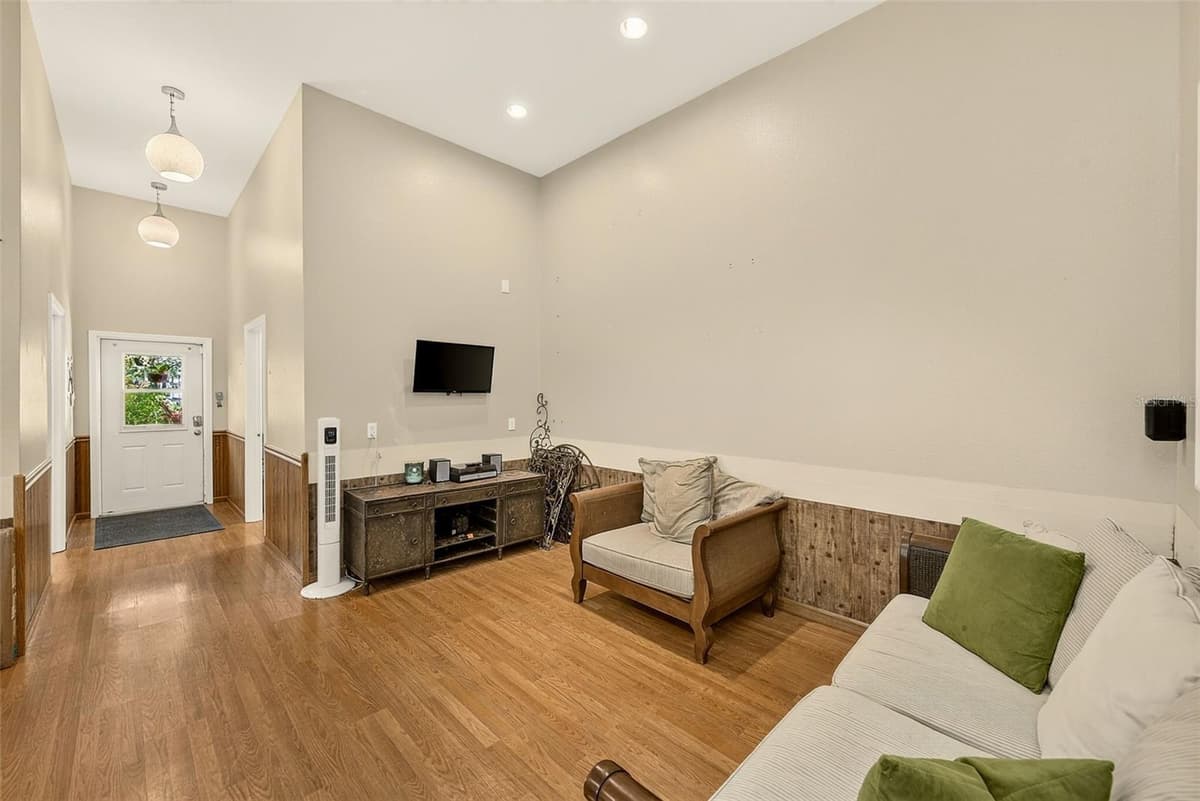807 CENTERBROOK DRIVE — photo 54 of 97
