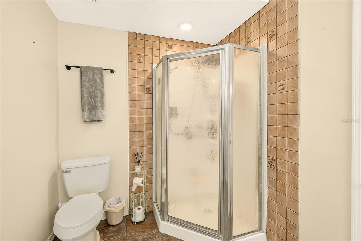 807 CENTERBROOK DRIVE — photo 29 of 97