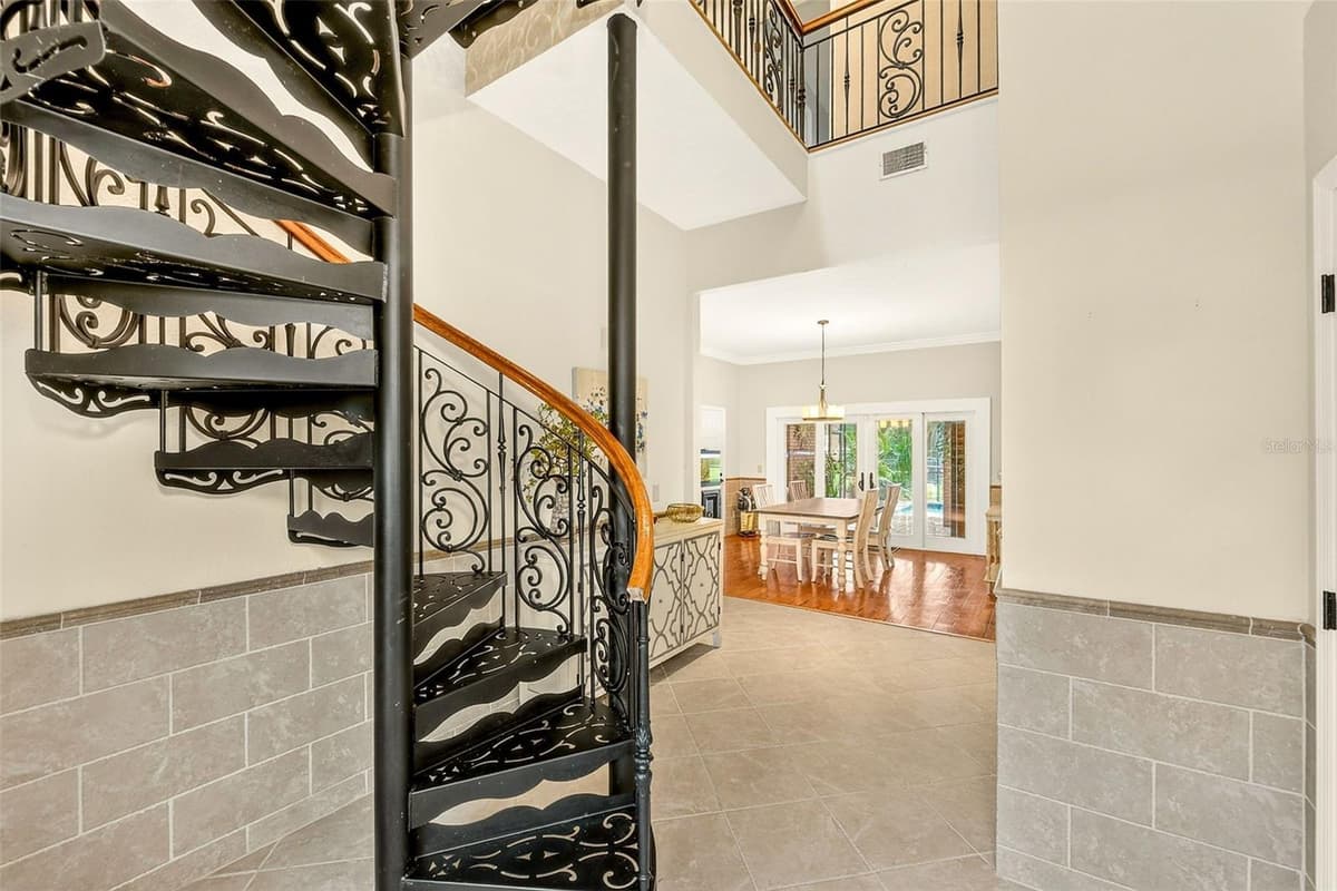 807 CENTERBROOK DRIVE — photo 5 of 97