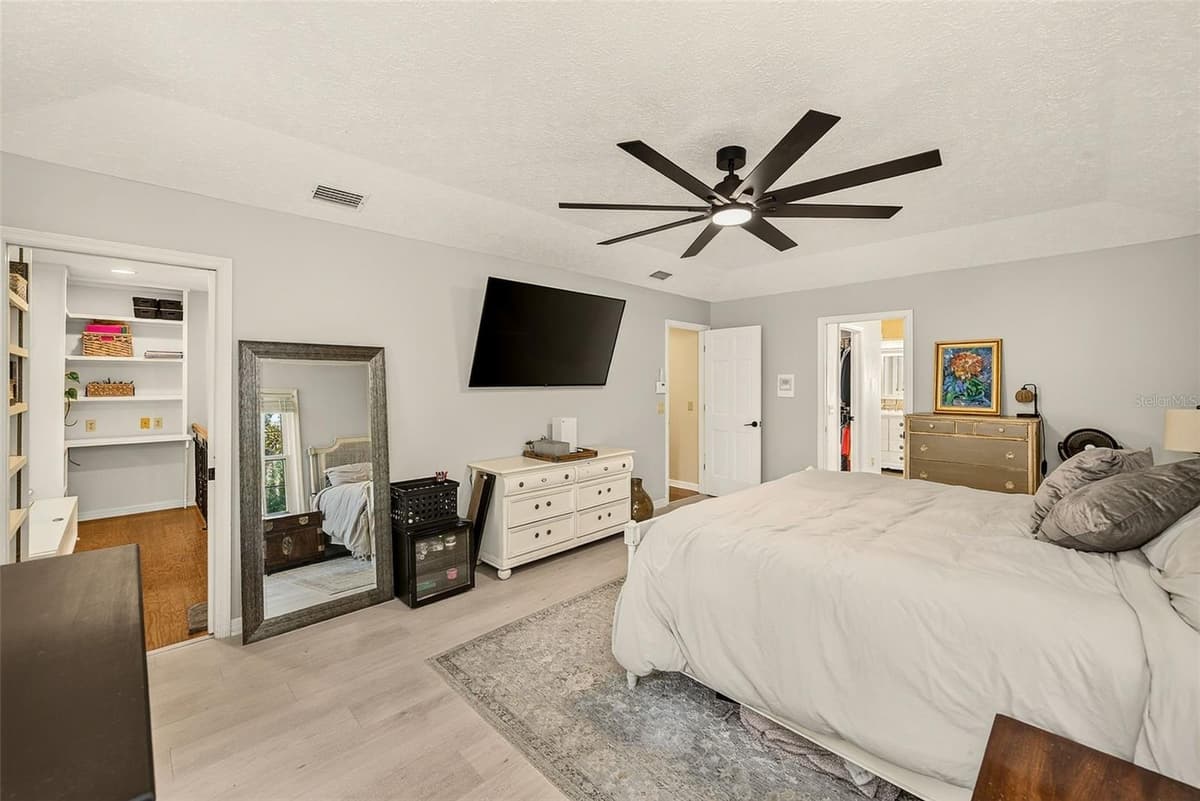 807 CENTERBROOK DRIVE — photo 32 of 97