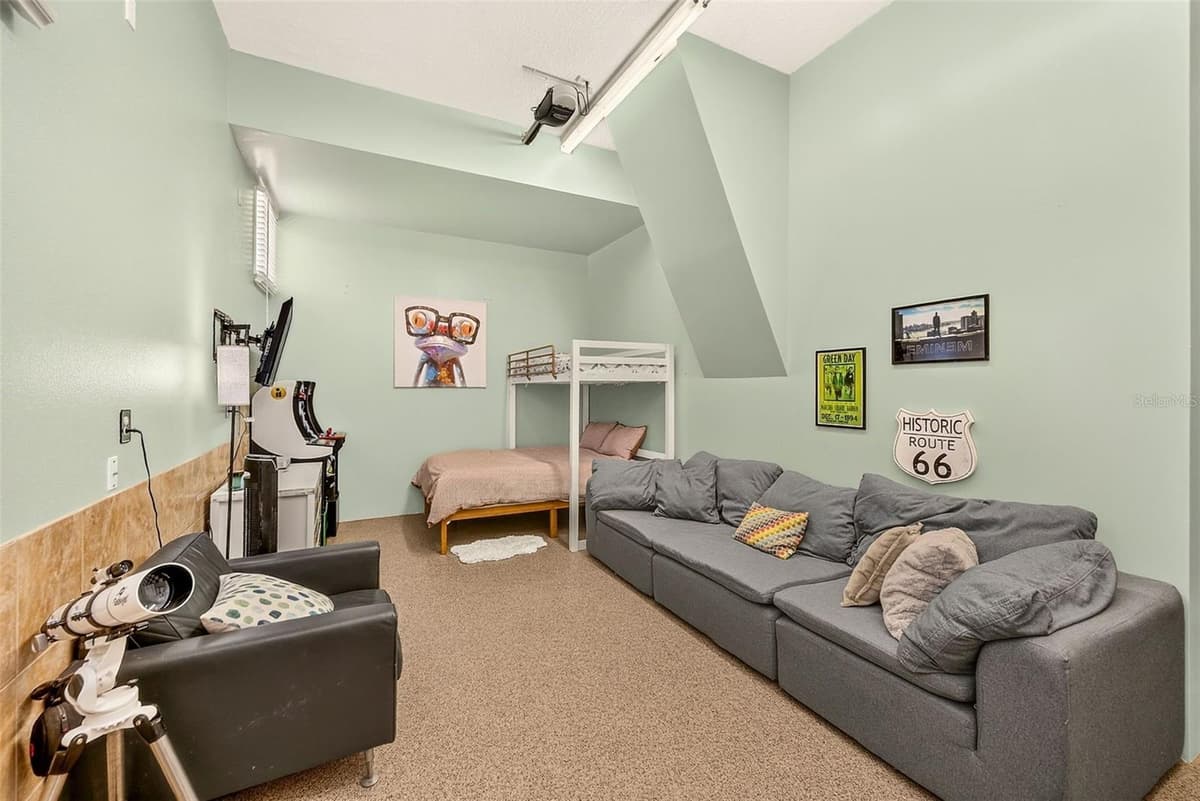 807 CENTERBROOK DRIVE — photo 63 of 97