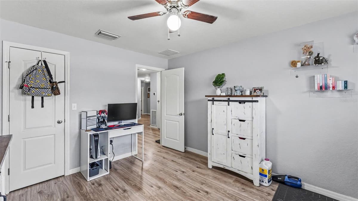 2855 BLACKWATER OAKS DRIVE — photo 32 of 58