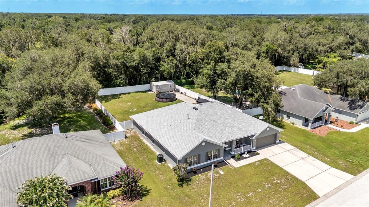 2855 BLACKWATER OAKS DRIVE — photo 2 of 58