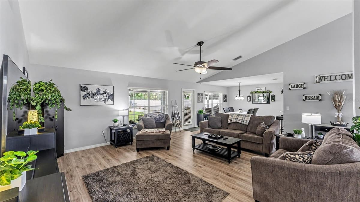 2855 BLACKWATER OAKS DRIVE — photo 5 of 58