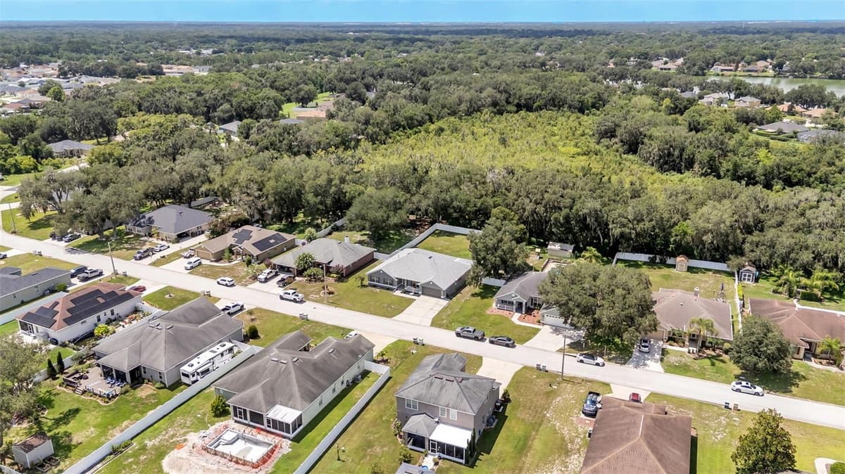 2855 BLACKWATER OAKS DRIVE — photo 45 of 58