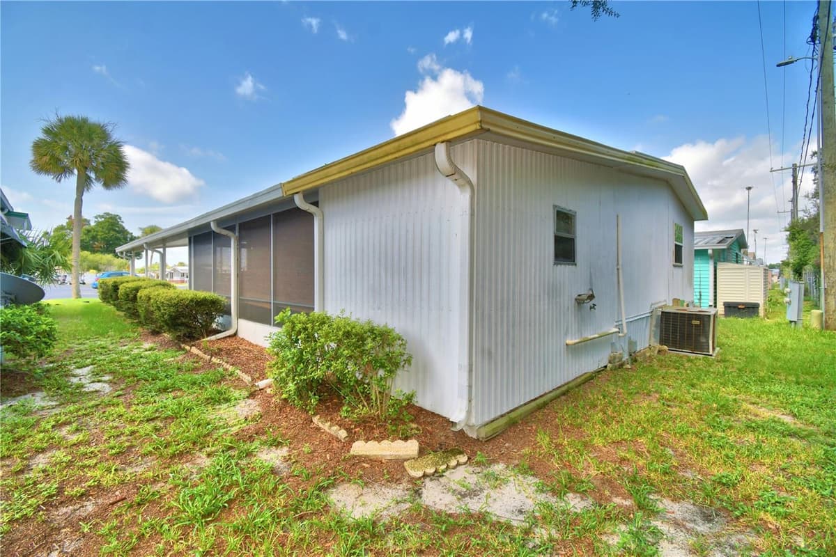 4027 ROLLING OAKS DRIVE — photo 43 of 64