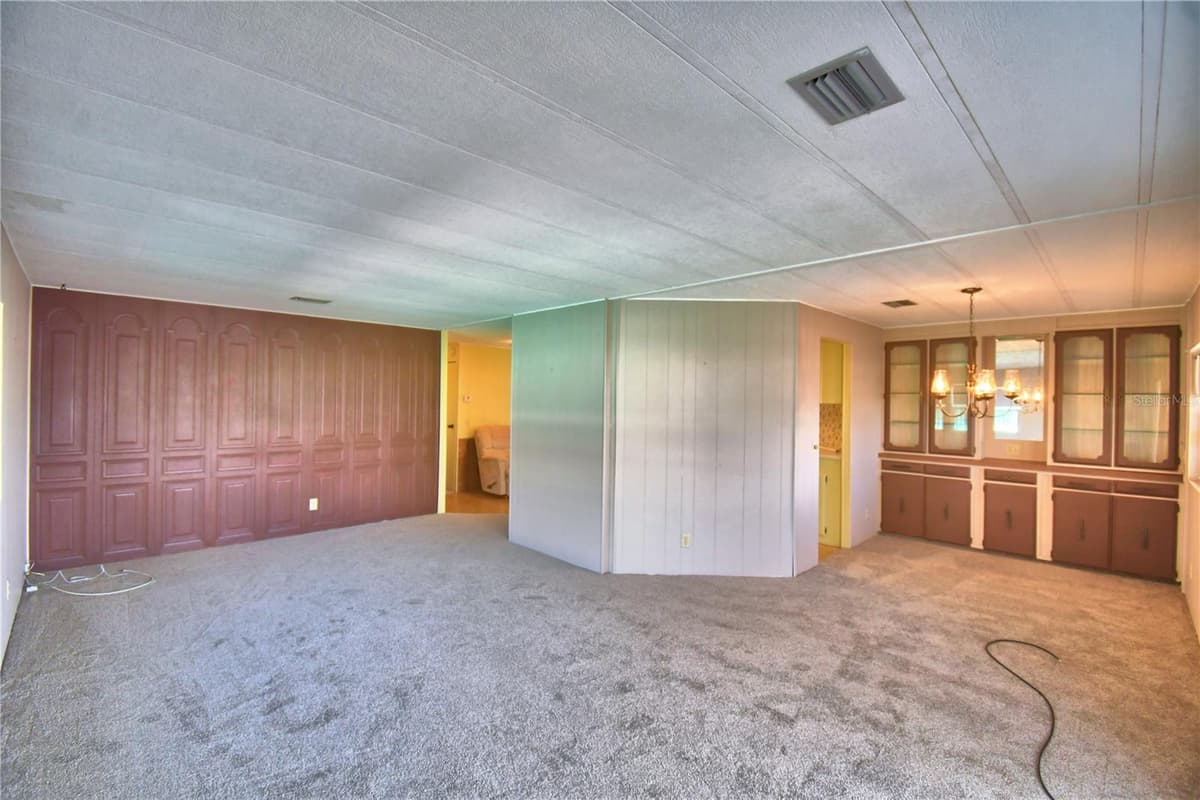 4027 ROLLING OAKS DRIVE — photo 22 of 64